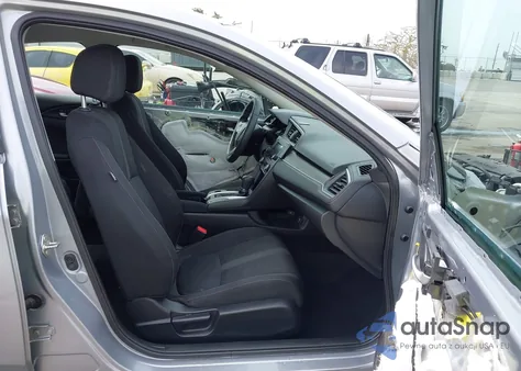 2018 Honda Civic Lx z USA, uszkodzony, nr VIN 2HGFC2F54JH535945